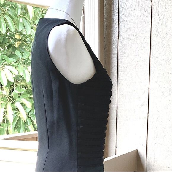 DAYMOR COUTURE JET BLACK TWO PIECE / SHORT SLEEVE LBD & TAILORED JACKET 4 - Picture 10 of 16